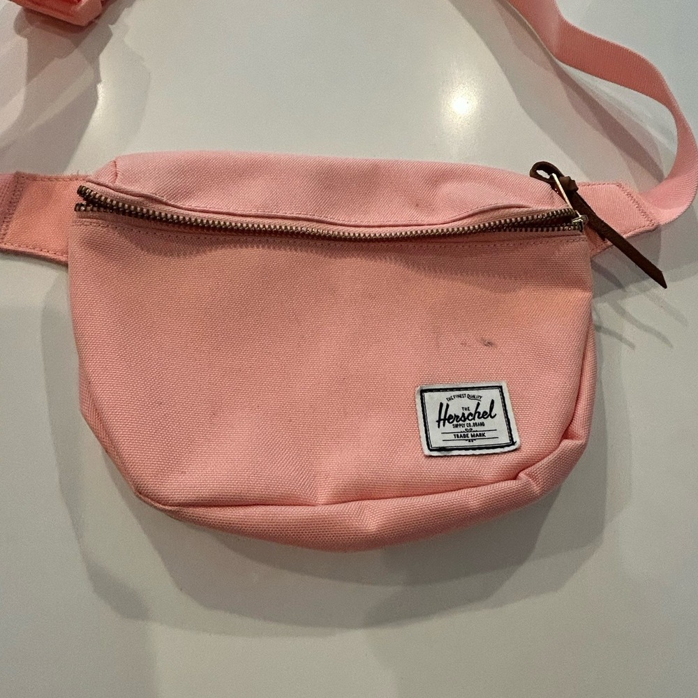 Herschel‎ Fanny Pack - Belt Bag Pink Adjustable Wide Strap